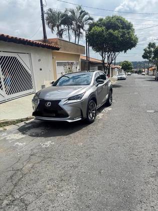 LEXUS NX 200T 2.0 F-SPORT 4X4 16V TURBO GASOLINA 4P AUTOMÁTICO